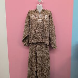 Victoria Secret Fleece Leopard Print Half Zip Hoodie &Pant Set Large Brown